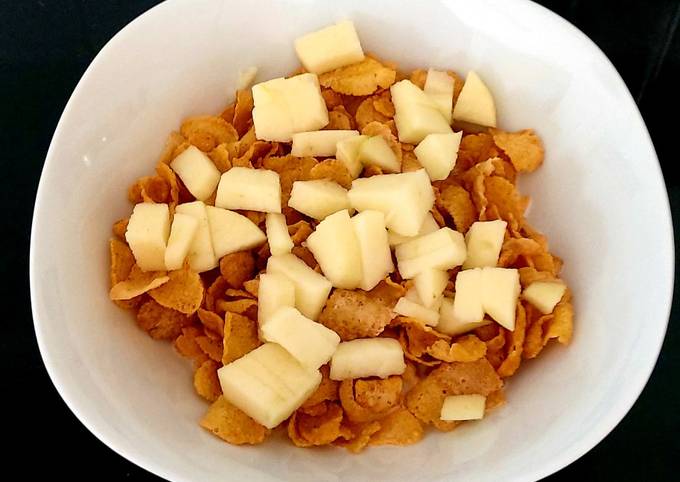 Cornflakes + Apple